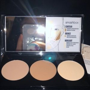 SMASHBOX contour kit
